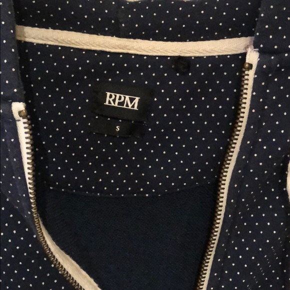 Men’s Jacket - Picture 2 of 3